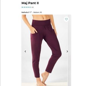 NWT Fabletics Maj pant II size L in burgandy